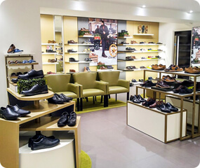 shoes shop interior design