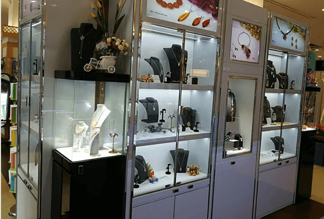 retail jewelry shop design