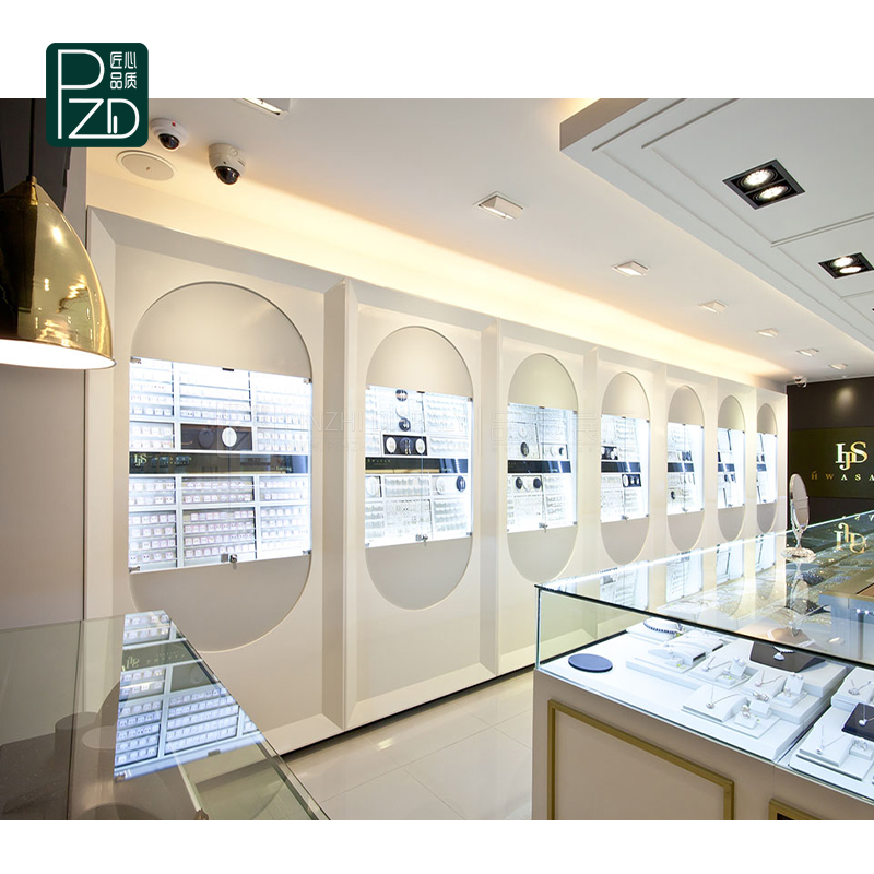luxury jewelry store-2 High End Luxury Jewelry Display Showcase