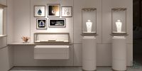 How High-End Jewelry Display Cases Use Lighting to Make Jewelry More Captivating