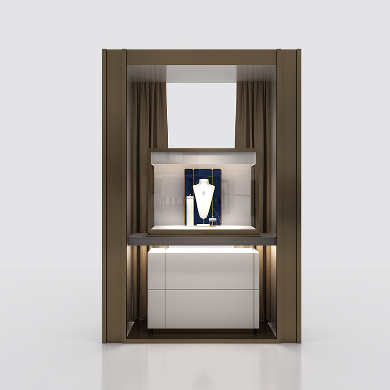 How to Choose the Right Display Case for Your High-End Jewelry ?